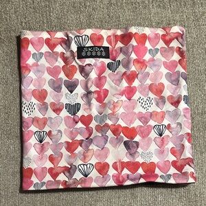 Skida Heart Patterned Neck Warmer